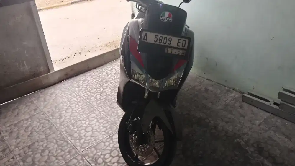 Jual motor Lexi karena sudah lama pakai