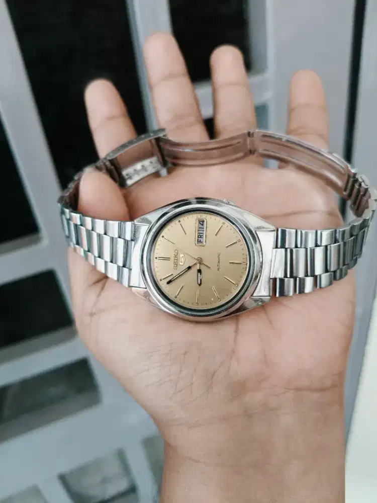 Seiko 7009 automatic