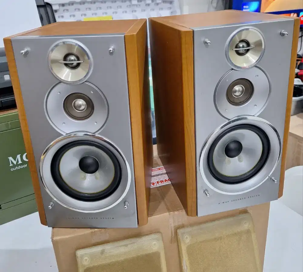 Speaker JVC (made in japan)