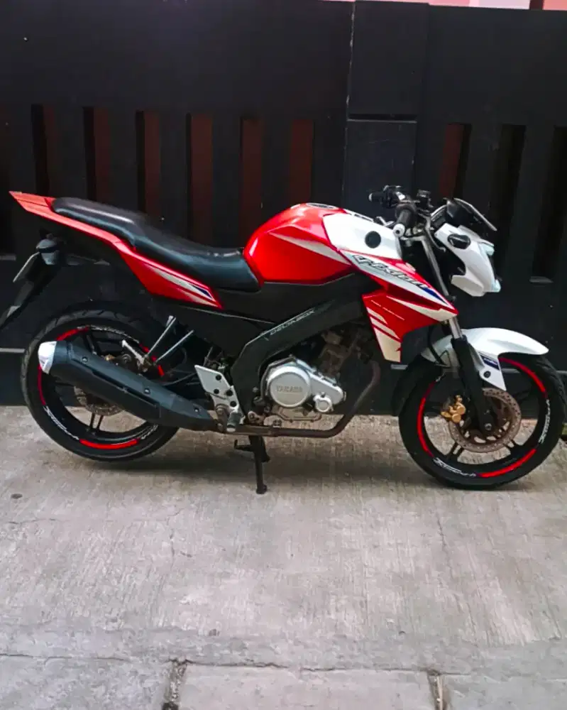 Yamaha Vixion New NVL kesayangan Lengkap siap pakai