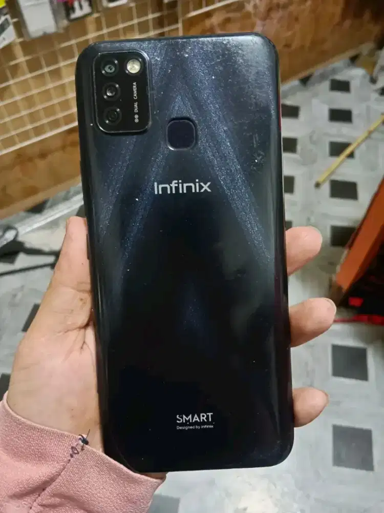 Infinix Smart 6.. Ram 3/64..No Minus BATANGAN AJA