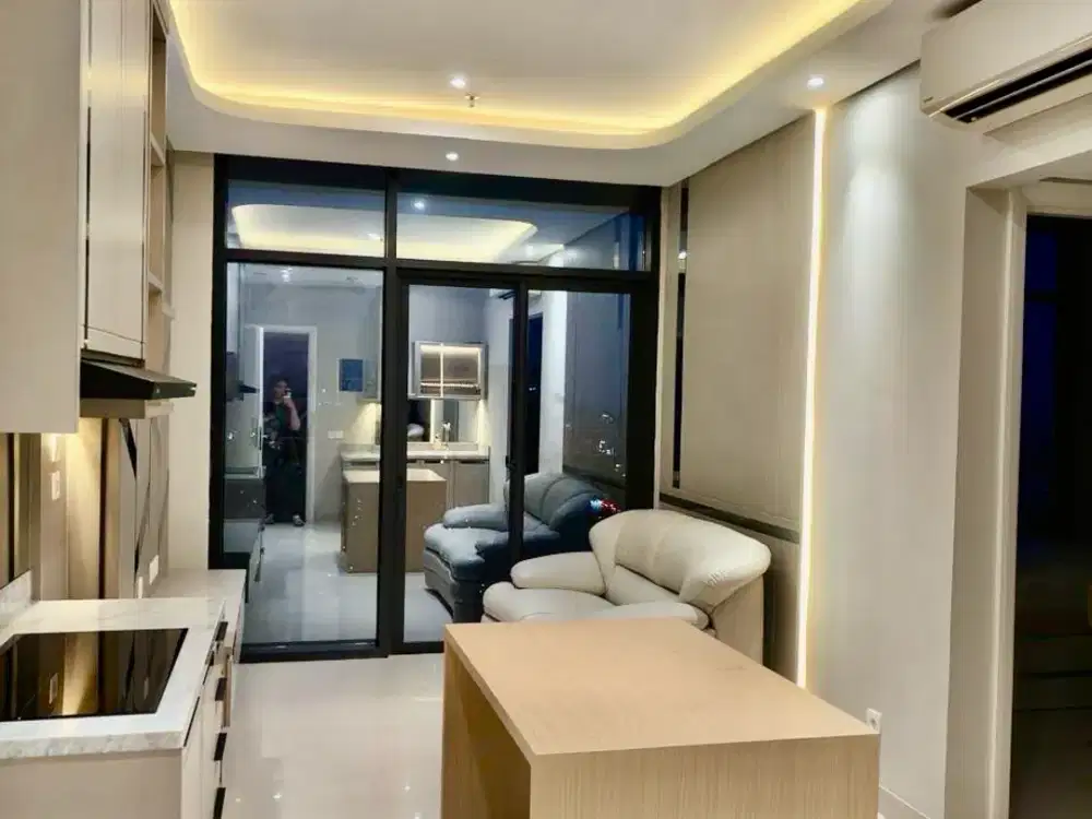 DISEWAKAN APARTEMEN VERTU 2BR CIPUTRA WORLD LT 22 FURNISH DEKAT TOL