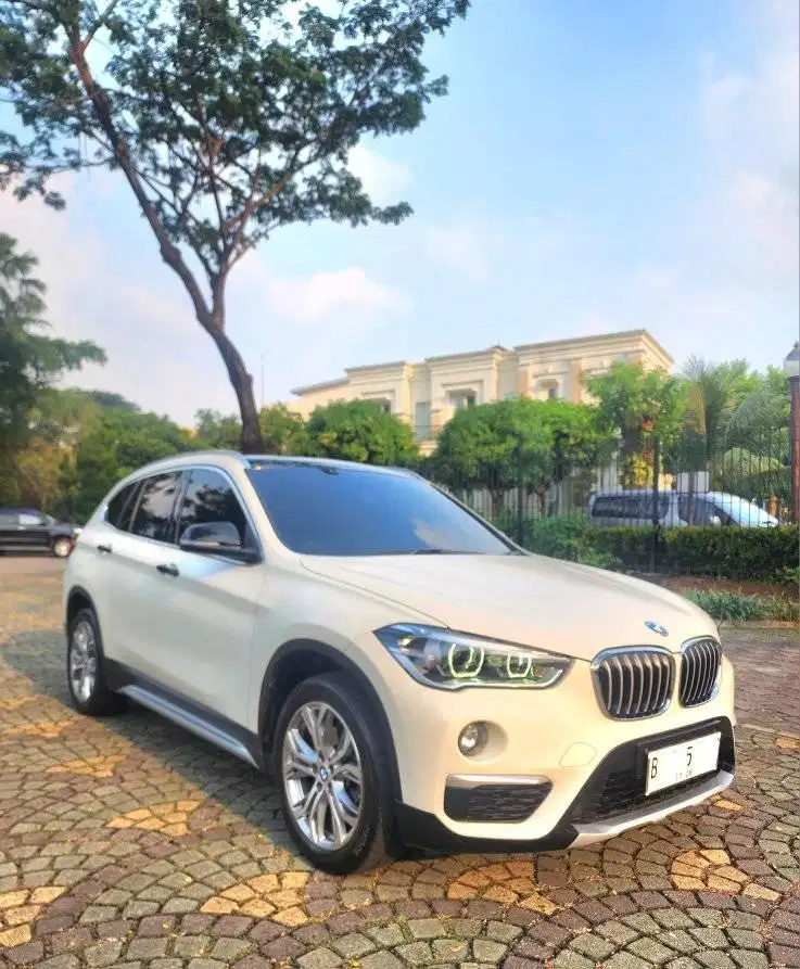 BMW X1 2018 LCI Putih Panoramic Odo 35rb Rec BMW Pjk Nov 2026