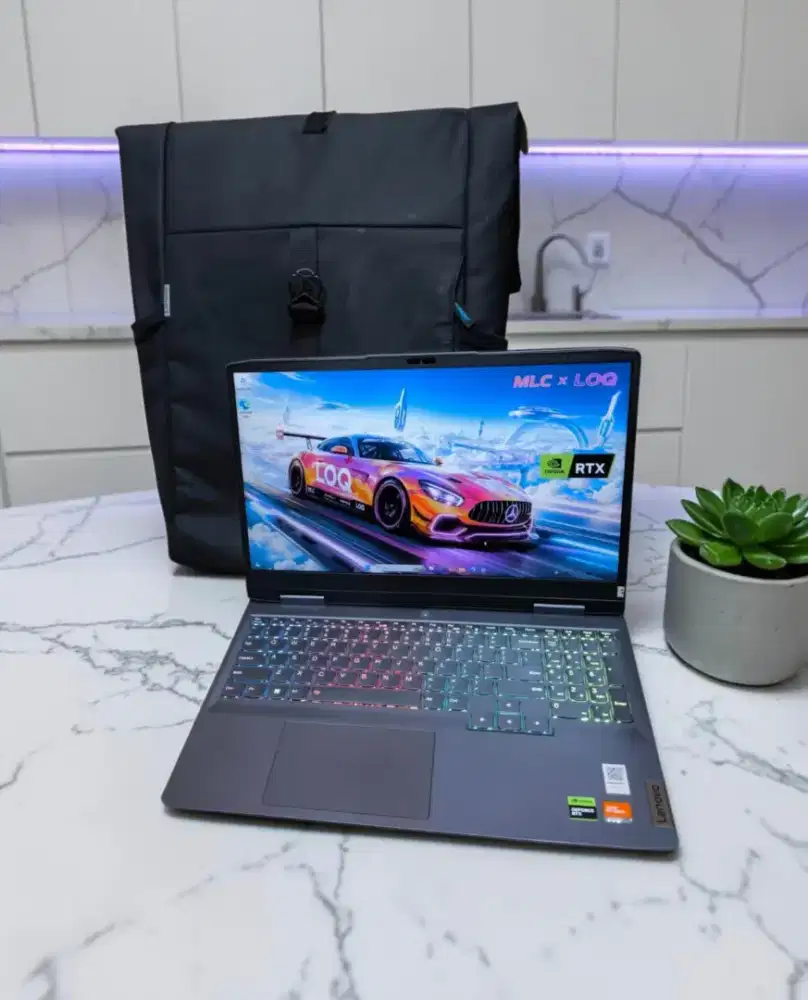 LAPTOP Lenovo LOQ Ryzen 7 7840HS RTX 3050 6Gb siap cod