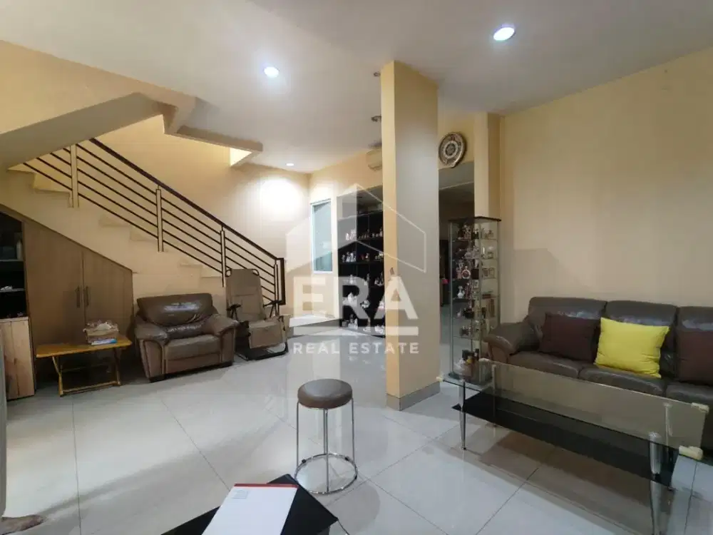Dijual Cepat Rumah di Akasia Summarecon Bekasi