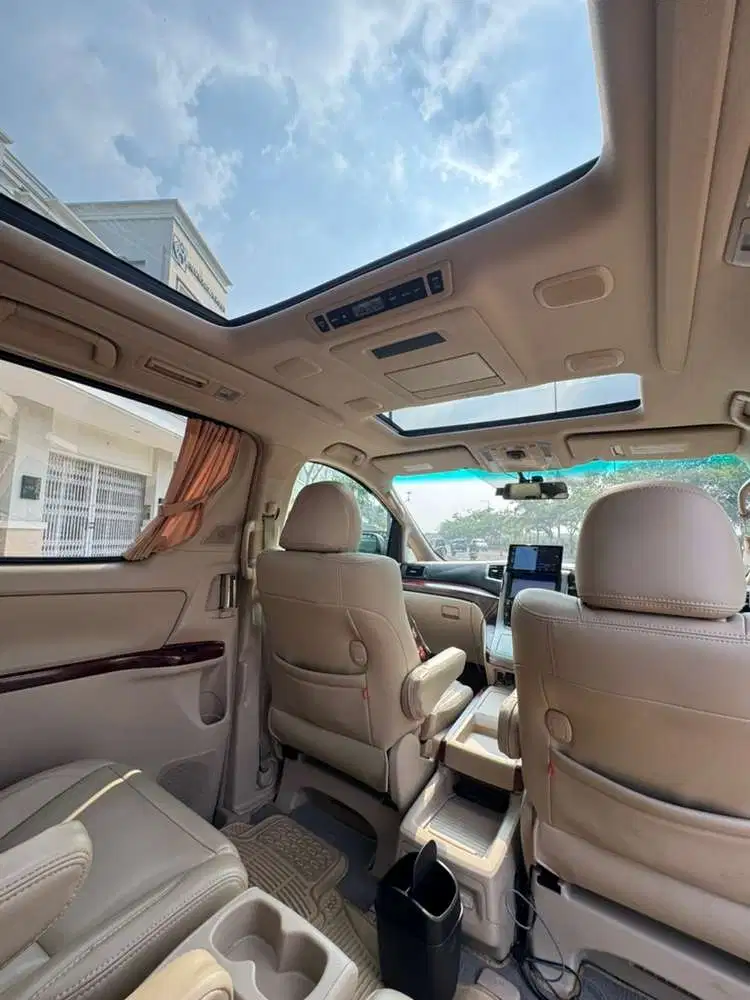 Toyota Alphard 2009 Premium Sound