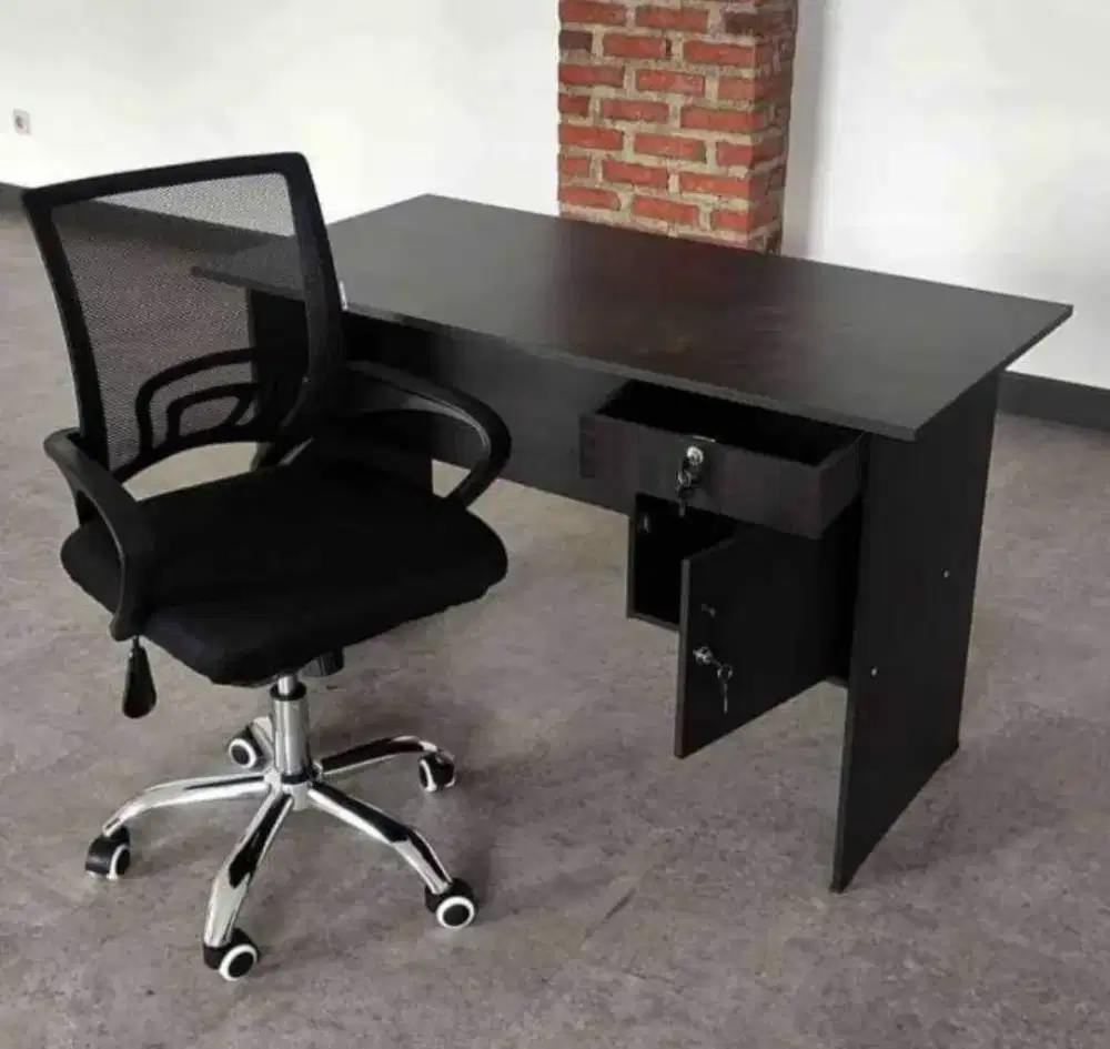 1 set meja tulis meja kantor ukran ( P 120 L 60 T 75 cm )