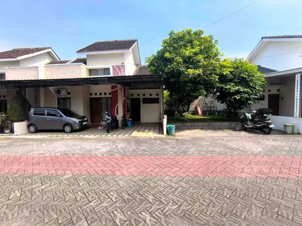 Rumah Cluster premium one gate access samping fasum dekat jl raya