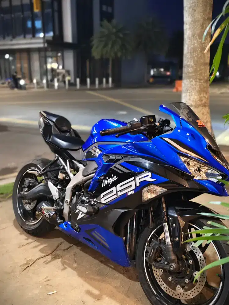 Kawasaki zx25r Tahun 2021
