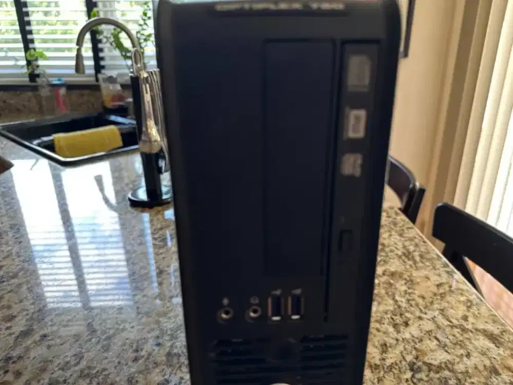 cpu merk dell ram 6 hdd 500gb