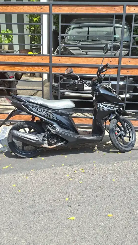 Suzuki nex crosover