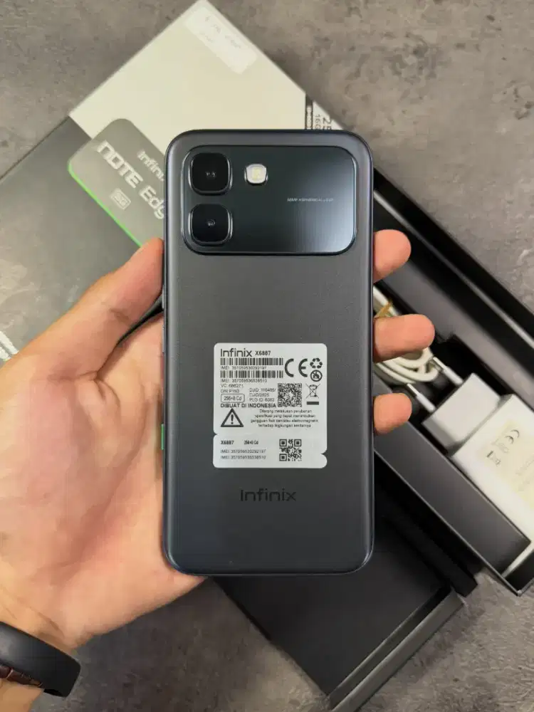 Infinix Note Edge 5G 8/256Gb Fullset Garansi