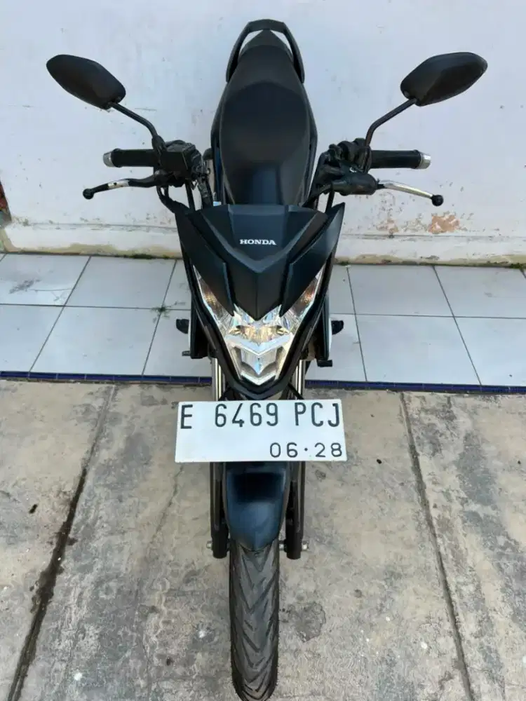 Honda Sonic 2023 Mulus terawat siap pakai jarak jauh