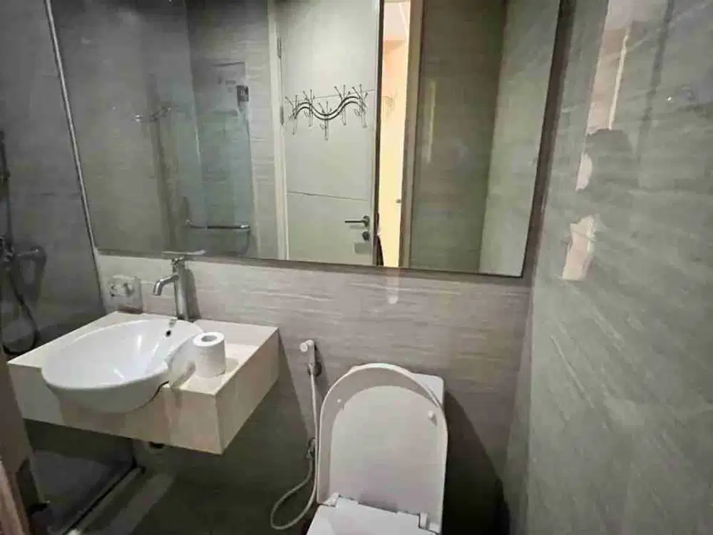 SEWA APARTEMEN LA RIZ MANSION KONEKTING PAKUWON MALL SURABAYA