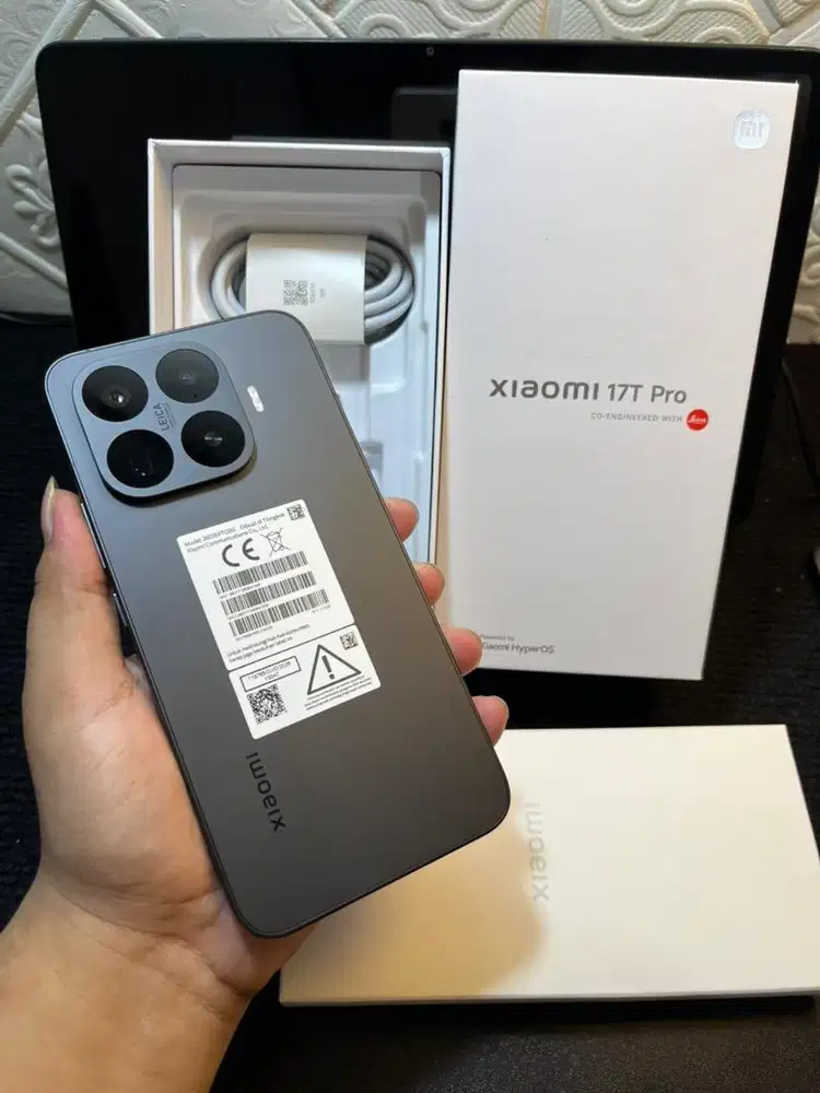 Xiaomi 17T Pro 12/512 like new