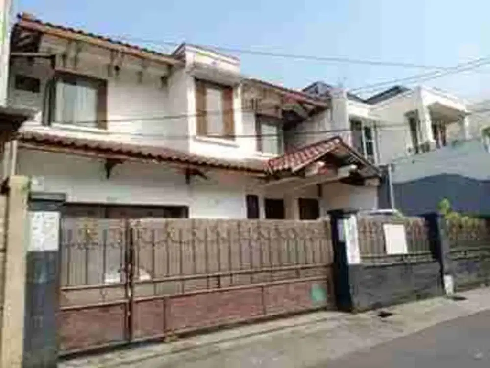 rumah 2lt jual pake murah di Pejaten pasar Minggu dkt unas