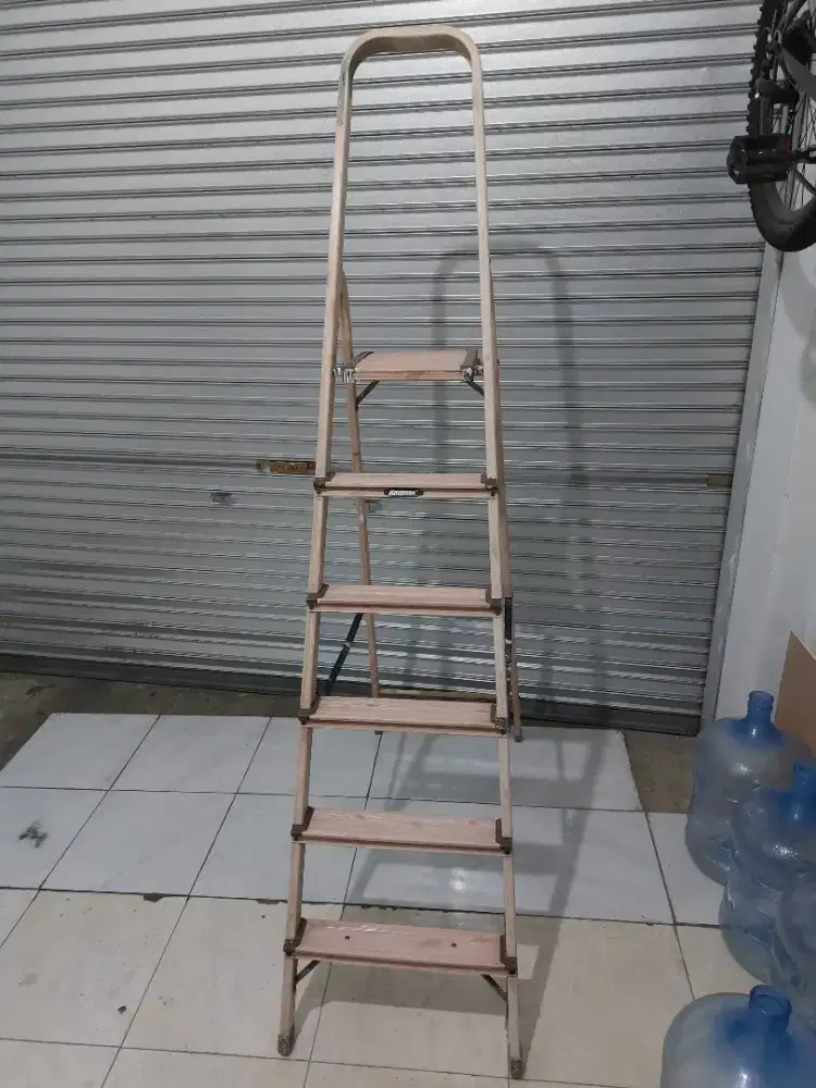 Tangga aluminium Krisbow 6 step tinggi 1.3 meter