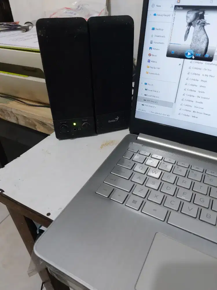 SPEAKER AKTIF GENIUS UNTUK LAPTOP