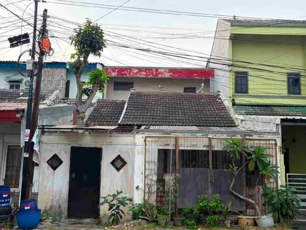 RUMAH LAMA DI PURI ANJASMORO TAWANGSARI SEMARANG BARAT
