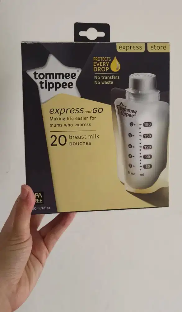 Kantong ASI (Tommee Tippe & Go Breast Milk Pouches)