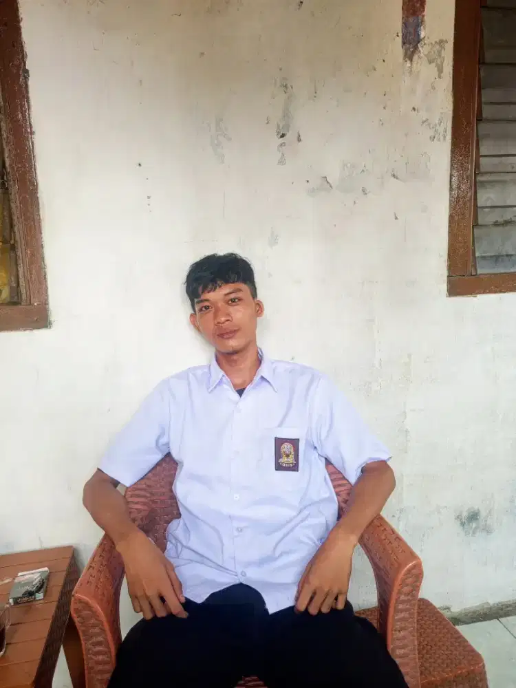 mencari lowongan pekerjaan