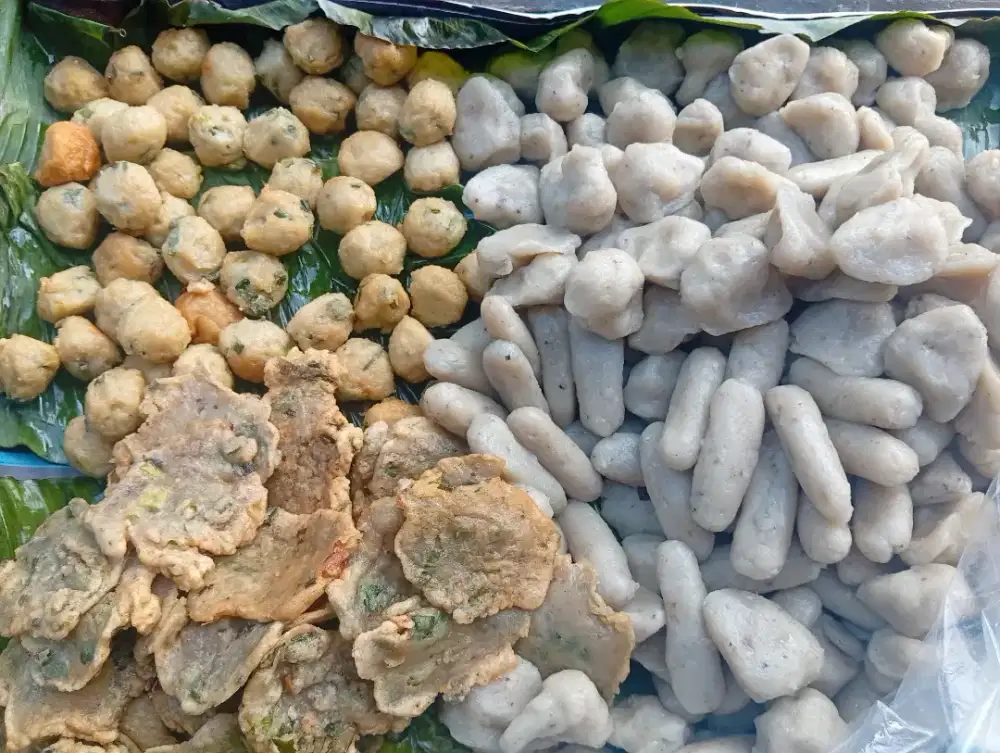 LOWONGAN PEKERJAAN