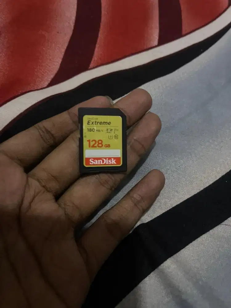 Memori sandisk 128