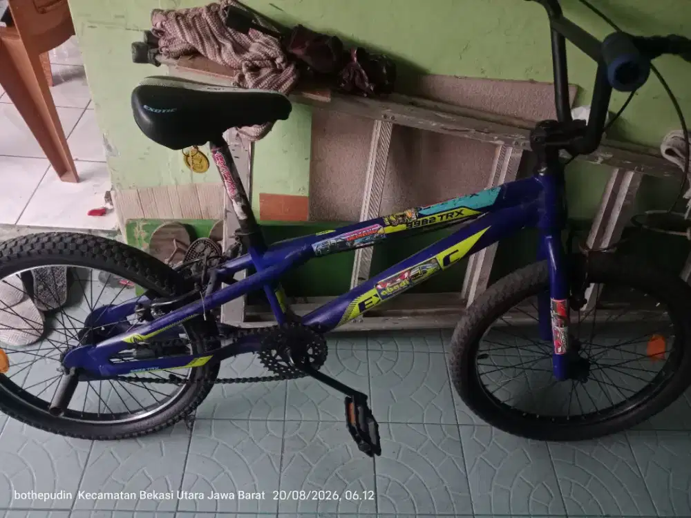 Sepeda BMX exotic