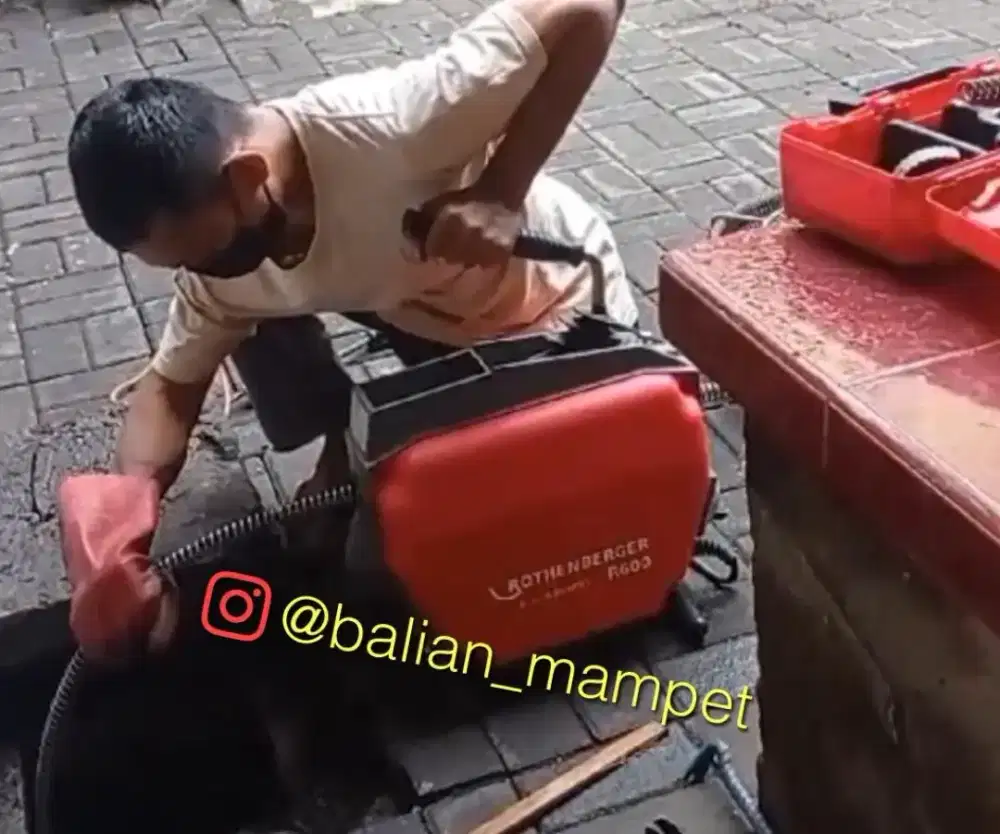 TUKANG AHLI MAMPET, DETEKSI PIPA BOCOR & KURAS LIMBAH SEDOT WC BADUNG