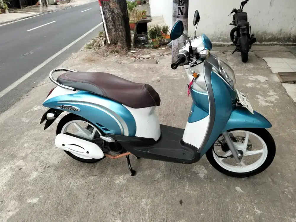 Honda Scoopy 2011
