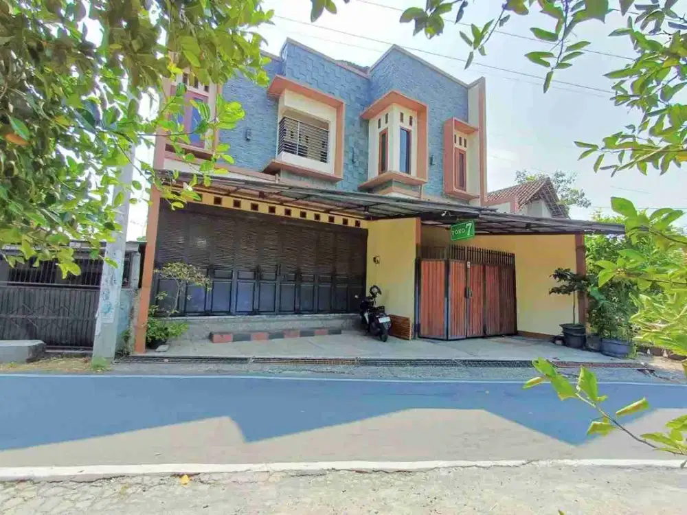 Toko Dan Rumah Tepi Jalan Utama Murah