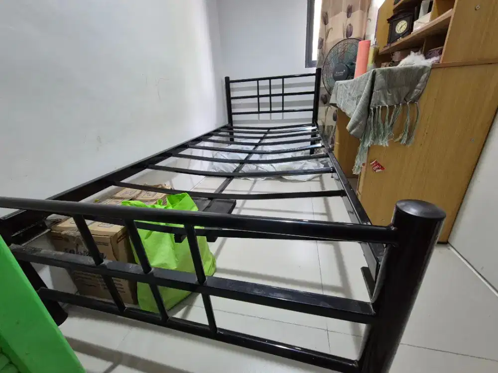 Ranjang besi uk 90x180