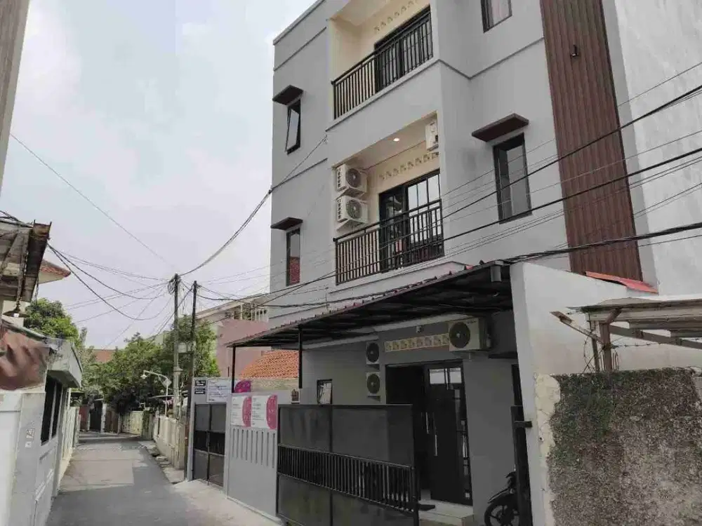 KOST READY DEKAT KAMPUS UI DEPOK FULL TERISI FULL FURNISHED NEGO BY OWNER