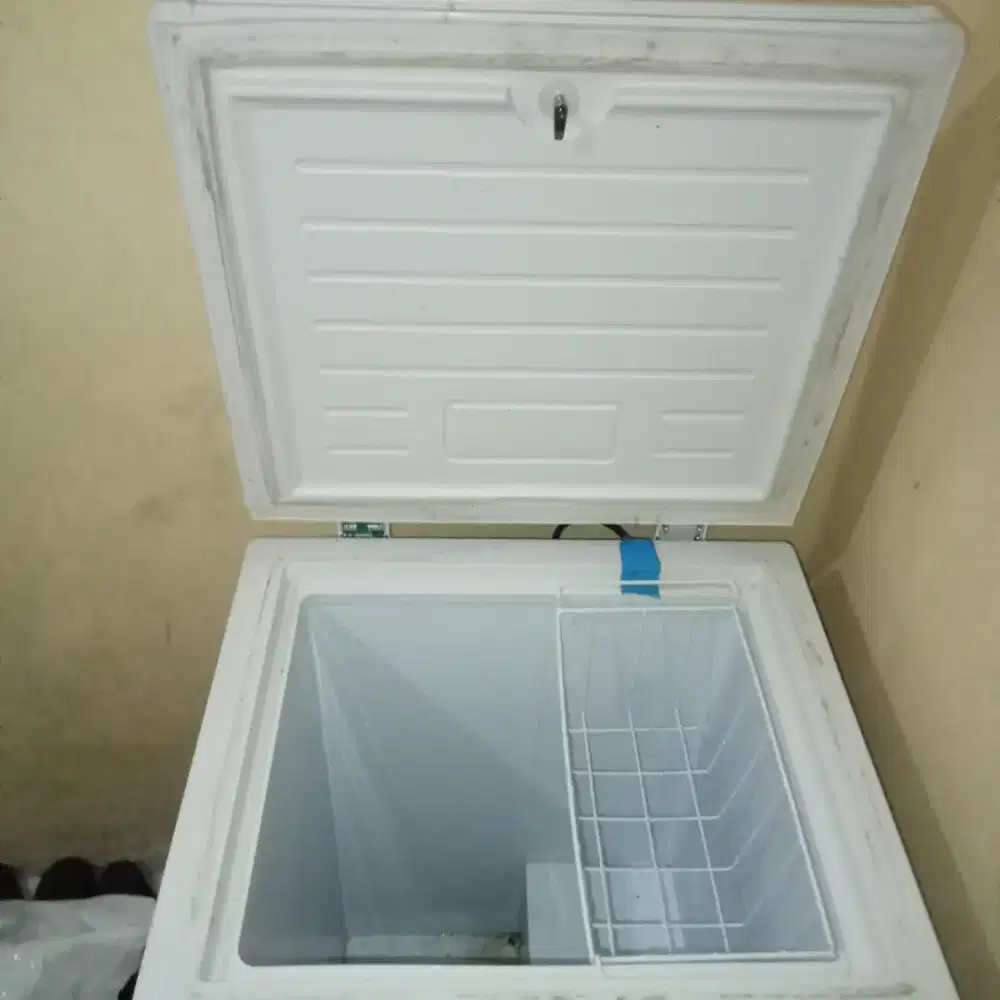 Di jual flizer merx Aqua ..no mines barang mulus