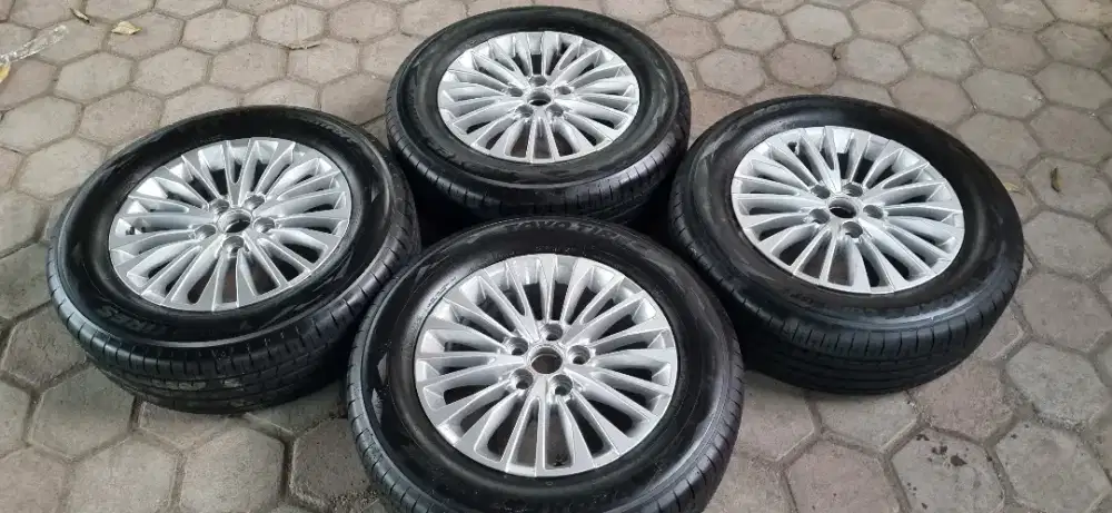 Ban dan Velg Ori OEM Alphard