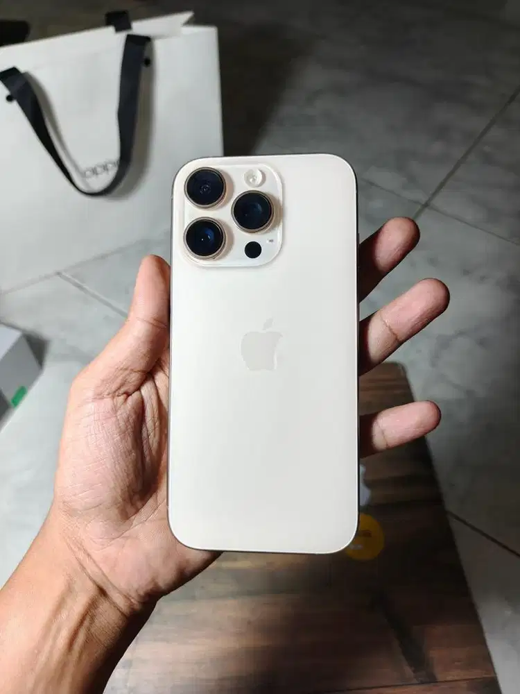 Iphone 16 pro inter all operator indonesia