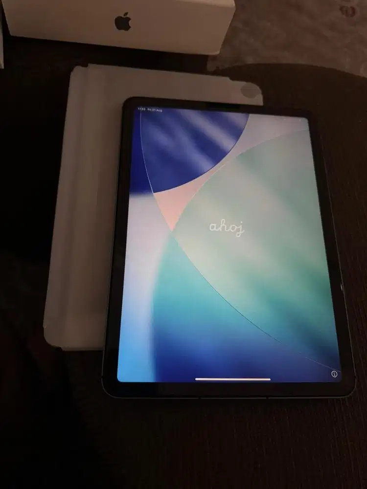 Preloved - ipad air 5th gen 64gb wifi+celluler