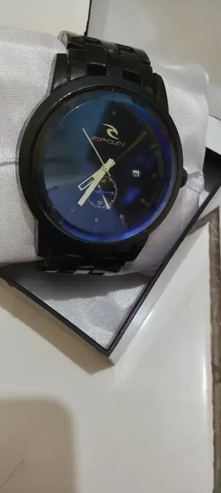 Jam Tangan brand RipCurl Ori..