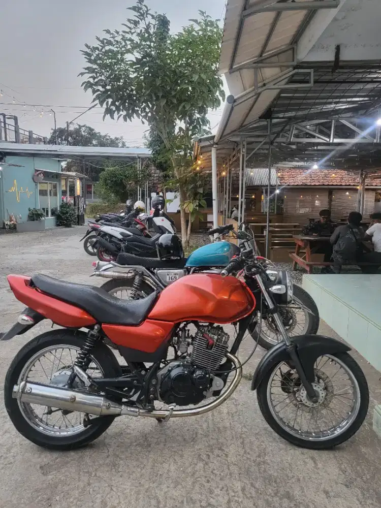 Suzuki Thunder 200cc