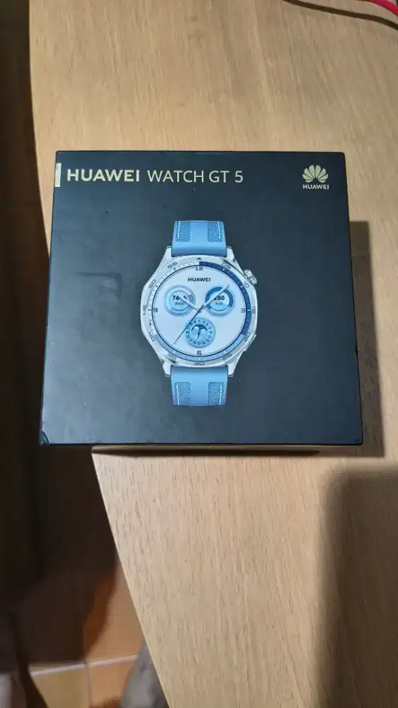 Huawei GT5 Blue l