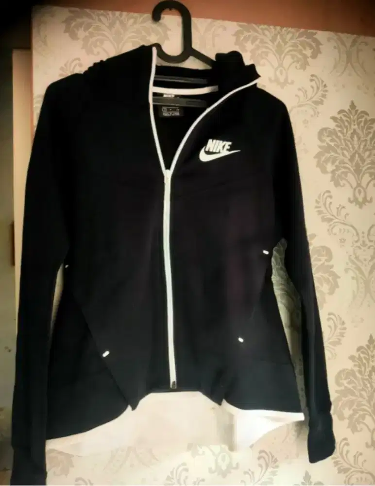 Nike Jaket Authentic