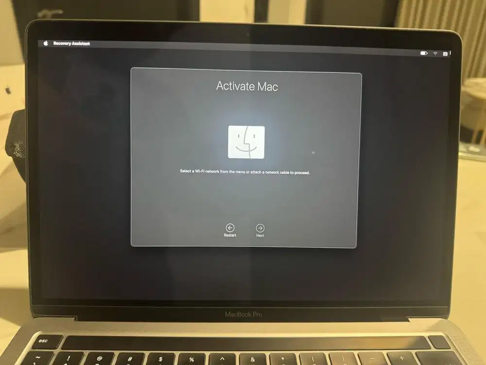 Jual Macbook Pro M1 Mulus harga NEGO