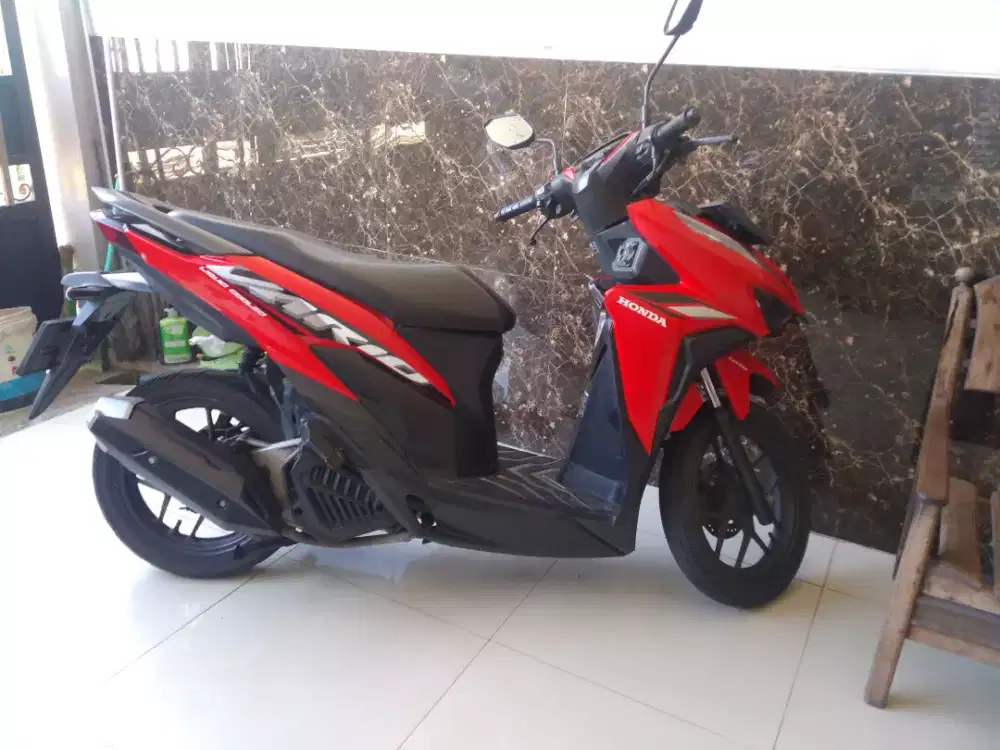 Vario 125 th 2022 plat W ( Sda )