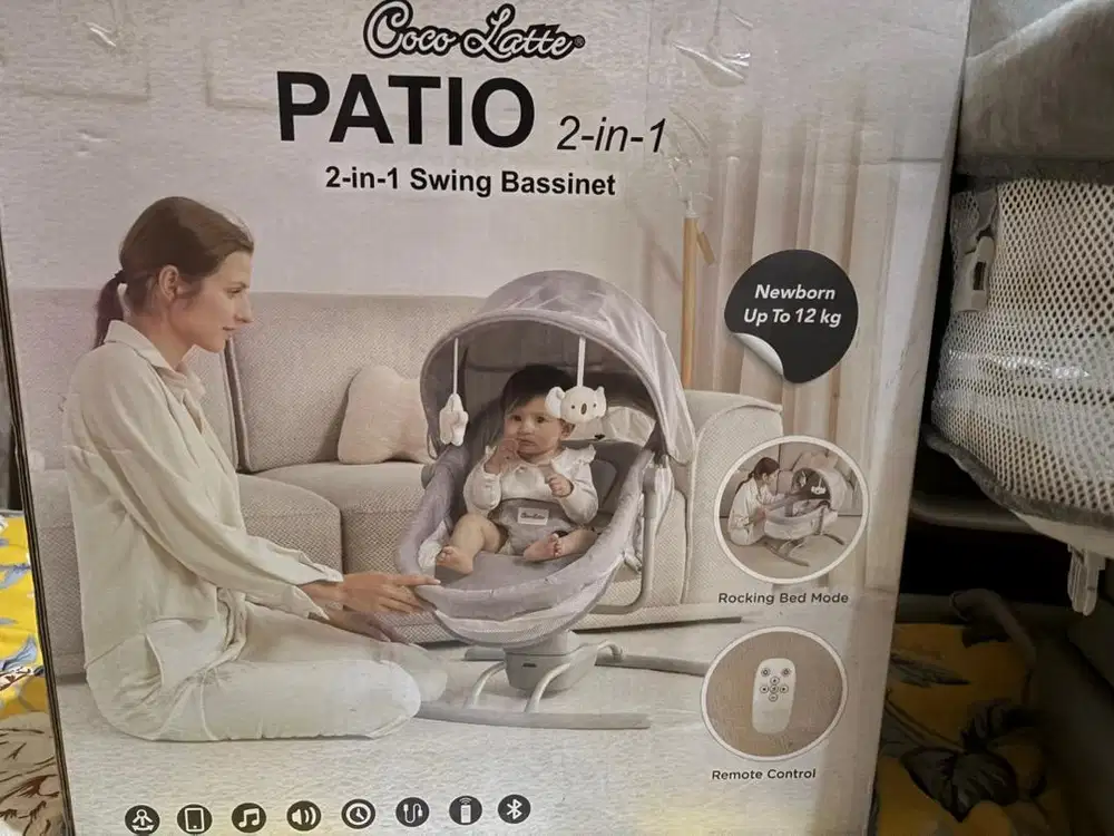 COCOLATTE PATIO 2in1 Swing Bassinet