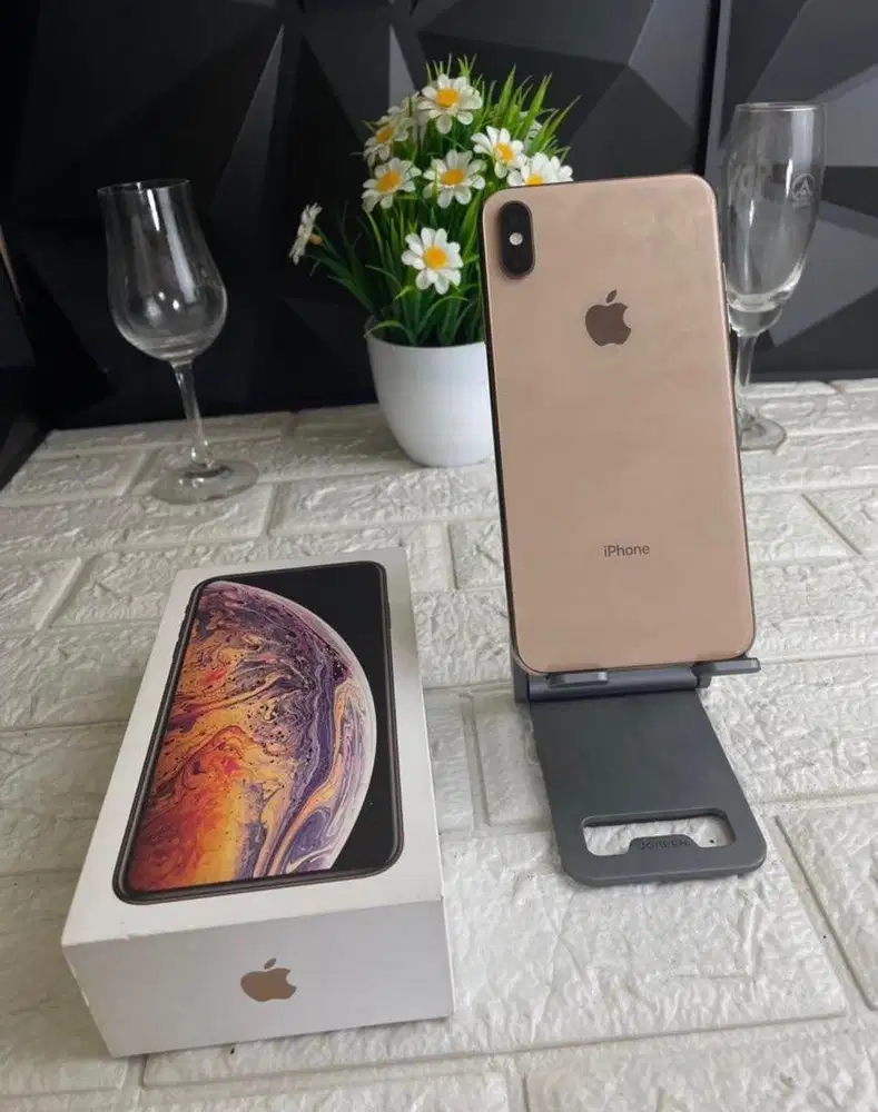iPhone XS Max 256GB Regis Kemenperin Setara iBox Mulus Gold Mulus