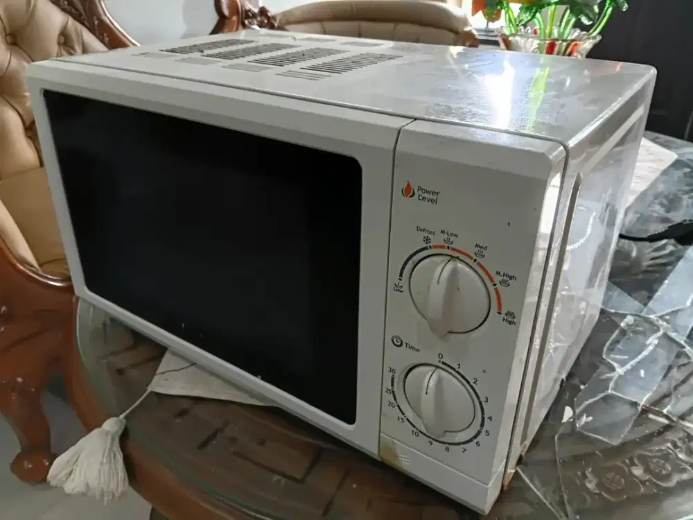 Microwave Oven KRIS
