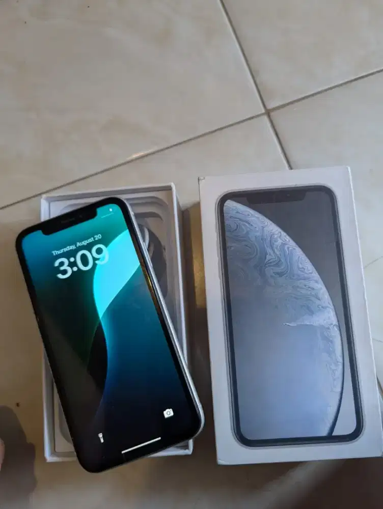 iPhone XR 128 GB Inter Wifi Only