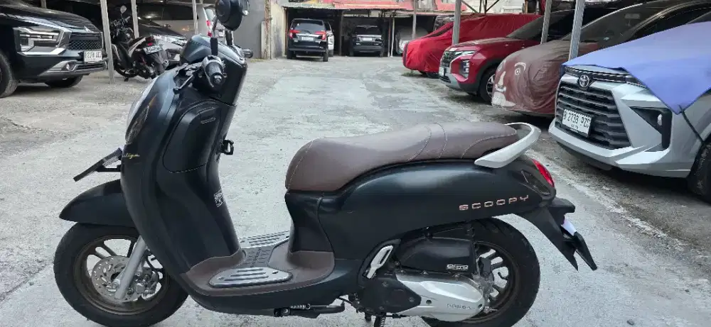Honda scoopy 2024 bulan 10,full original pabrik,surat lengkap
