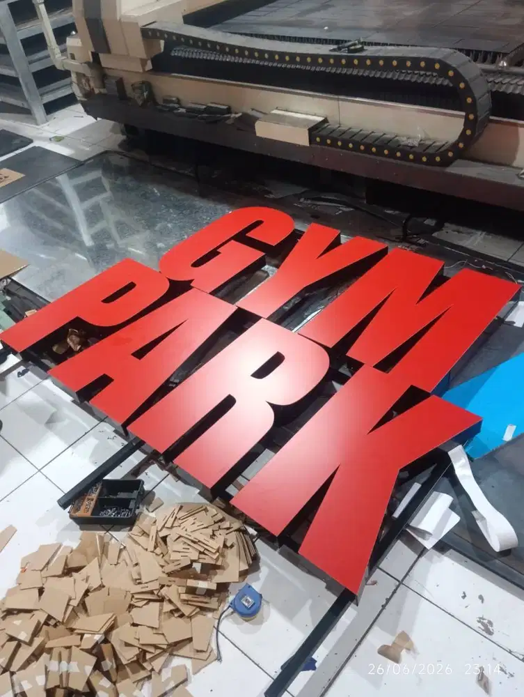 NEON BOX, NEON FLEX, HURUF TIMBUL, DISPLAY AKRILIK, BILLBOARD