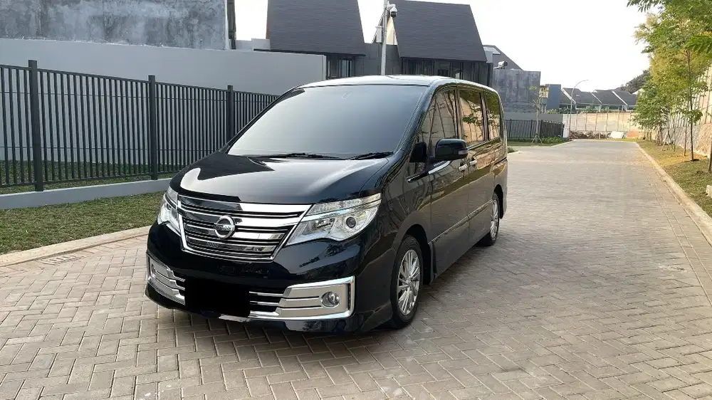 (CASH)(Low Km70ribu)NISSAN SERENA HWS AUTECH PANORAMIC 2.0 CVT AT 2017
